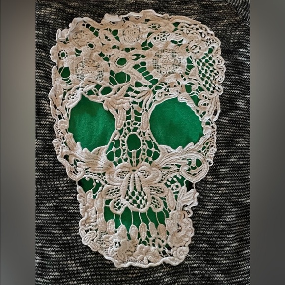 Bundle of Large Sweaters - Picture 7 of 8